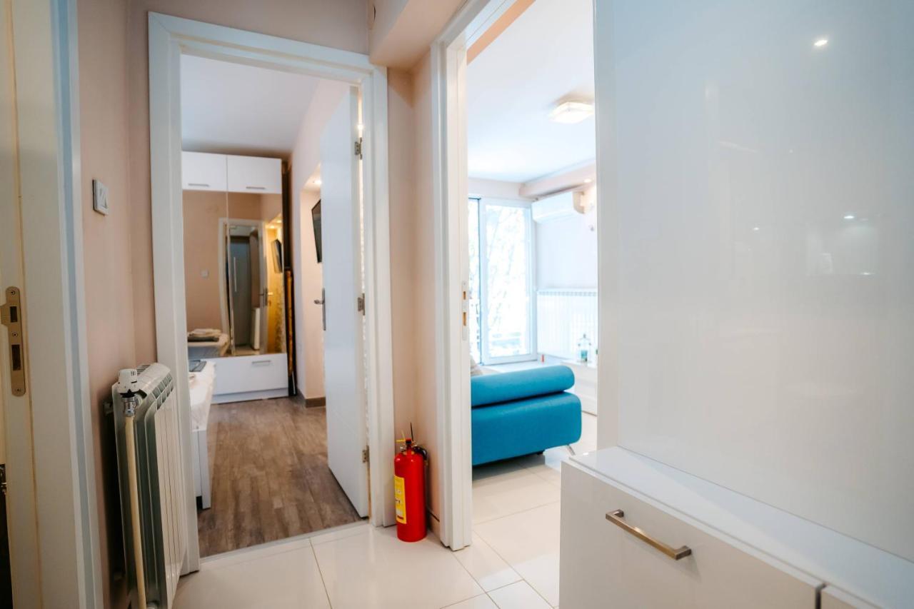 Turist Apartment นิส ภายนอก รูปภาพ