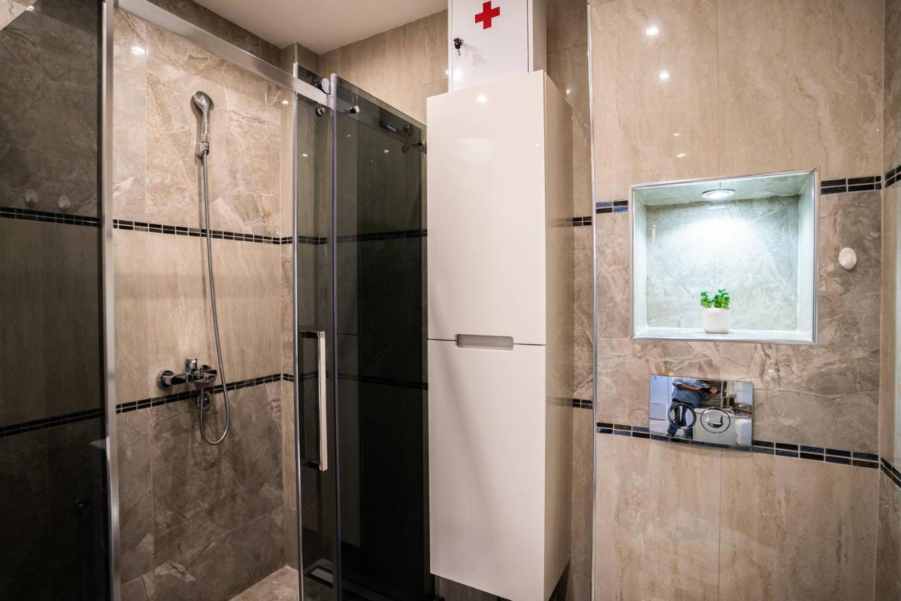 Turist Apartment นิส ภายนอก รูปภาพ